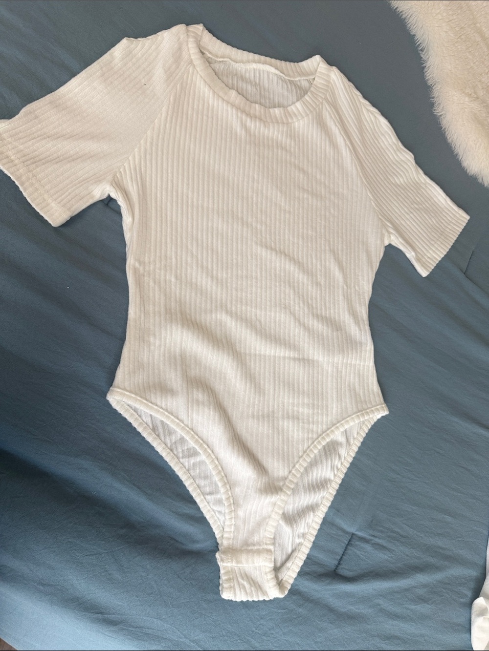 SHEIN White Ribbed Short-Sleeve Bodysuit